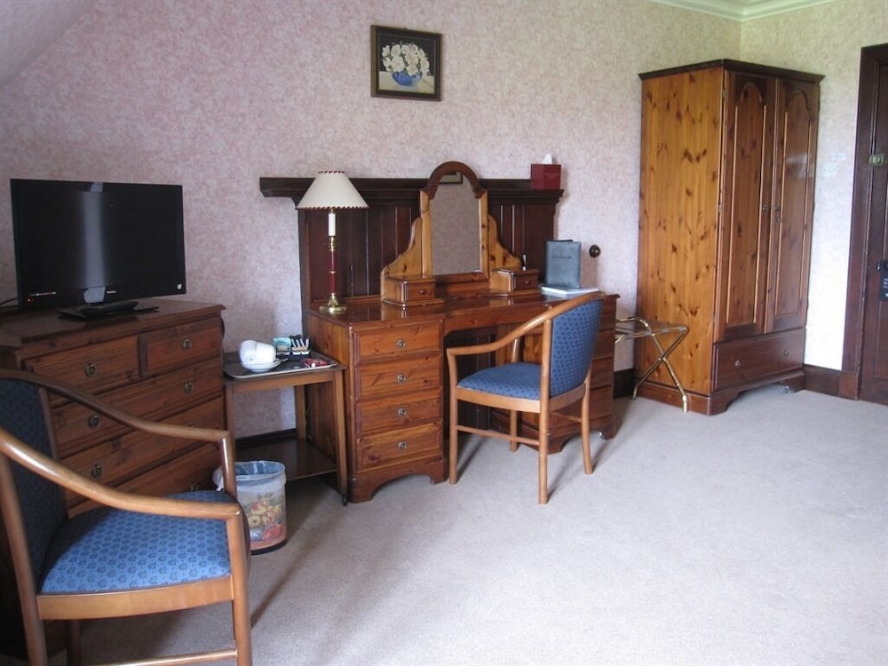 Twin Room, Ensuite photo 2