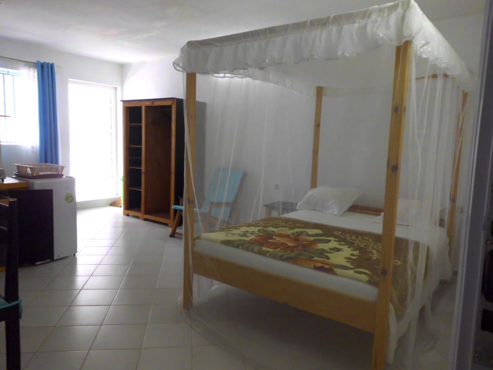 Basic Studio, 1 Double Bed, Sea View photo 1