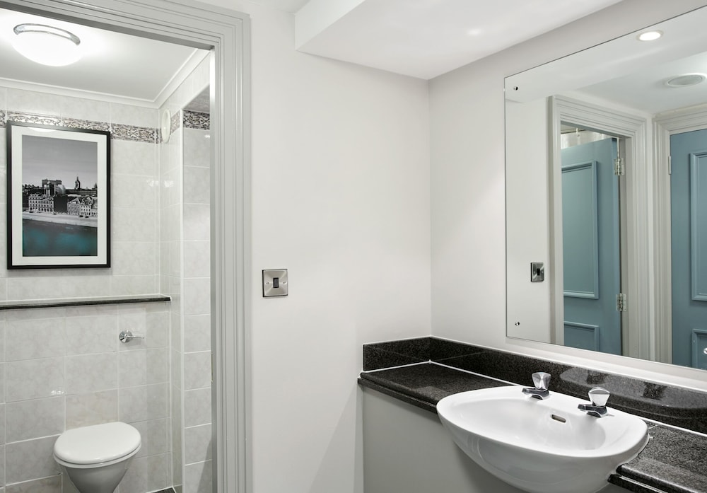 Standard Double Room - Photo 4