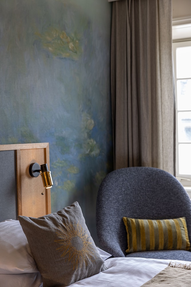 Comfort Room photo 2