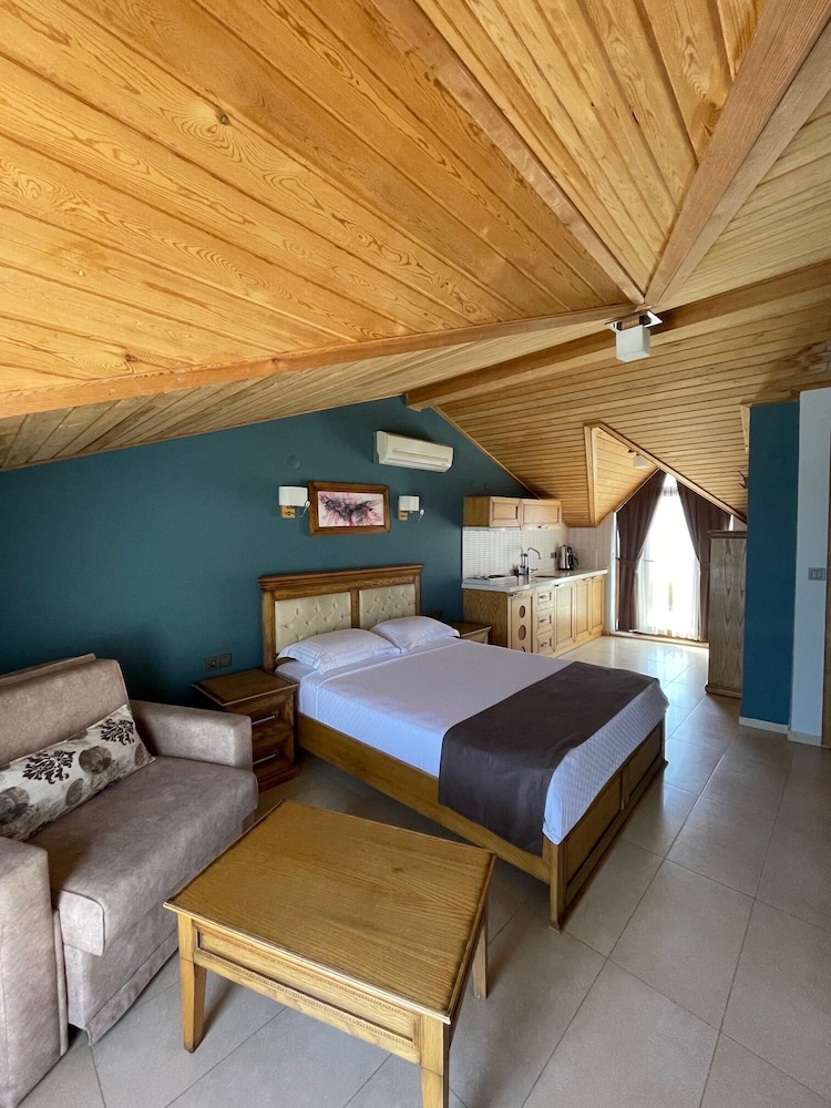 Deluxe Double Room, 1 Bedroom, Non Smoking, Sea View photo 1