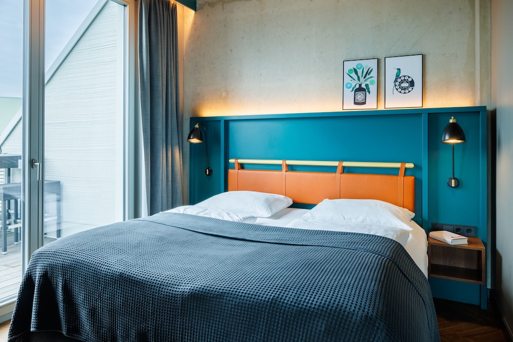 Penthouse Green Vibes photo 2