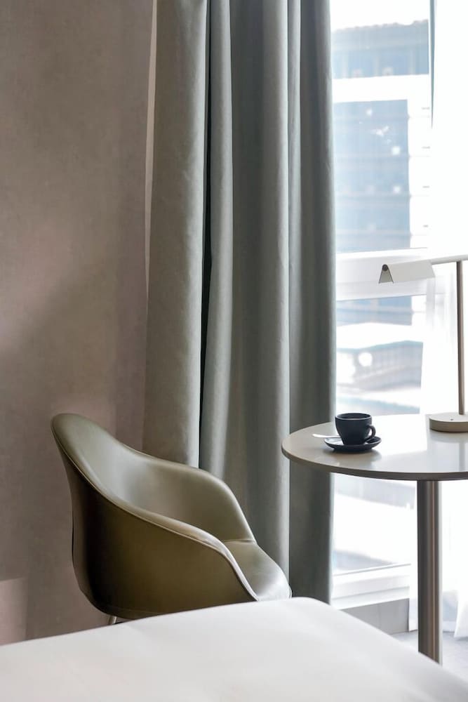 Suite, 1 Double Bed, River View - Photo 10
