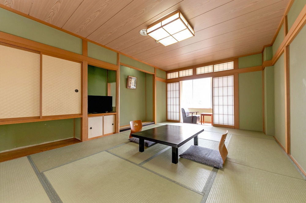 Japanese Room, Non Smoking, South Building (Needs Transportation By Foot) photo 1