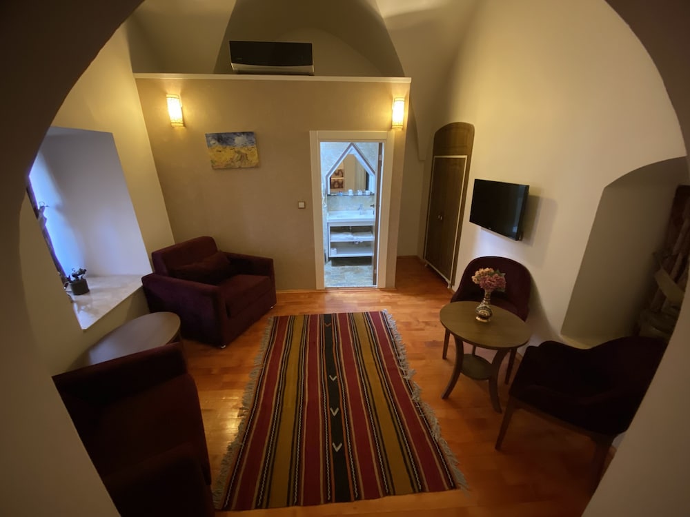 Junior Suite, Non Smoking photo 2