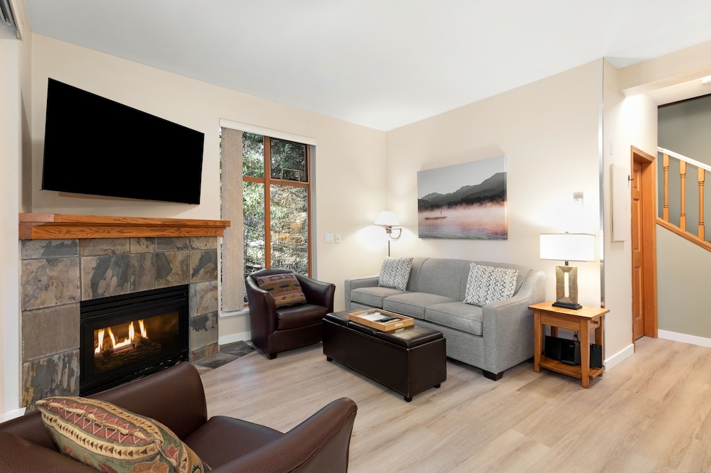 Condo, 2 Bedrooms (Unit 46)