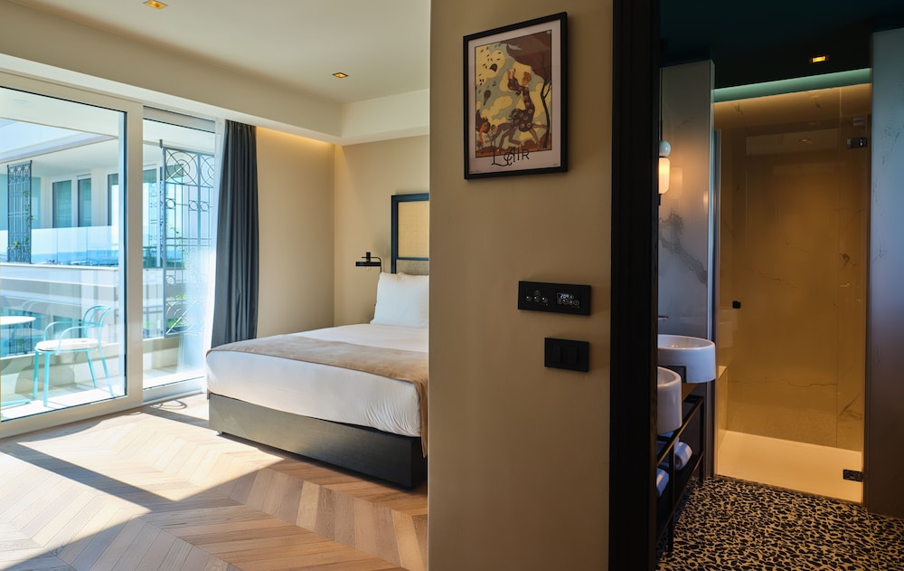 Superior Studio Suite photo 3