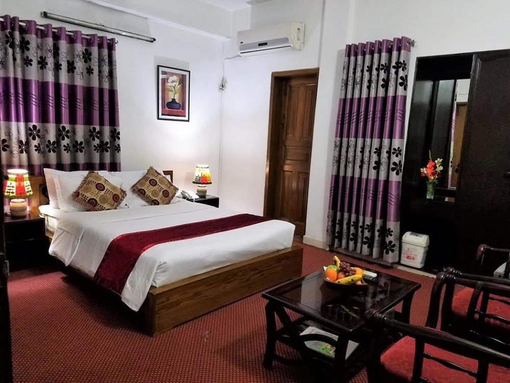 Deluxe Double Room, 1 Queen Bed, Balcony photo 1