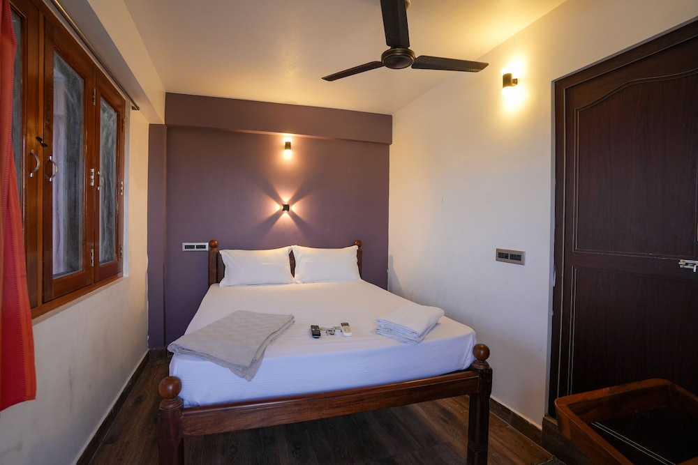 Standard Double Room - Photo 1