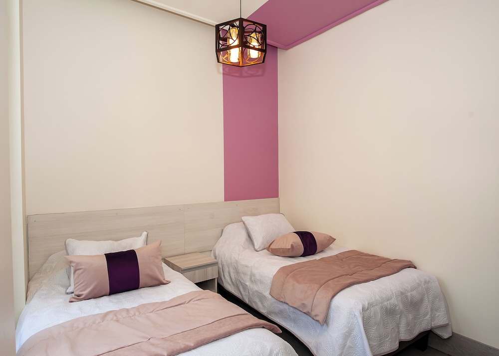 Standard Twin Room photo 2
