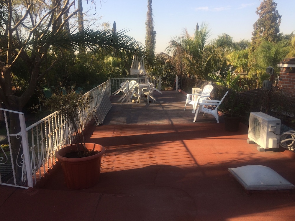 Double Room, 1 Double Bed, Private Bathroom, Tower photo 1