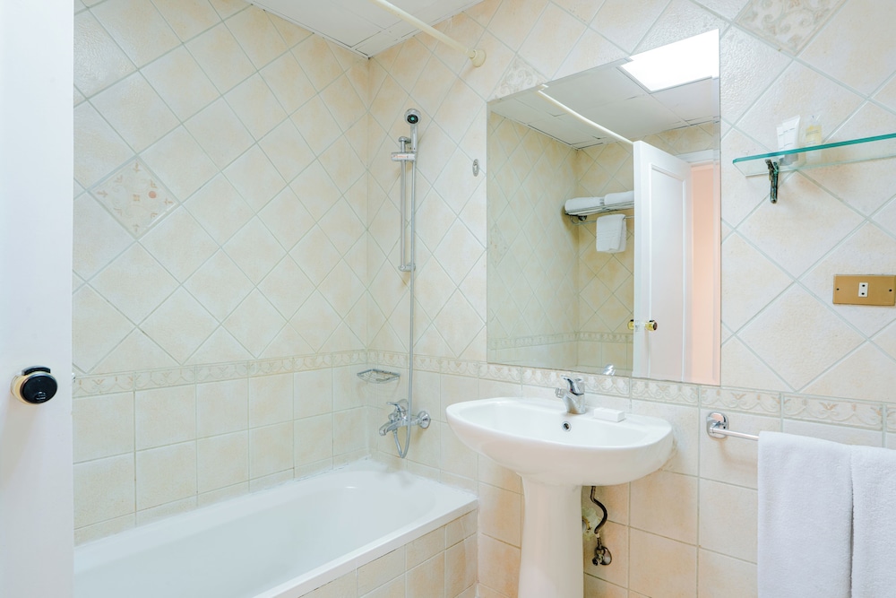 Standard Single Room, City View photo 2