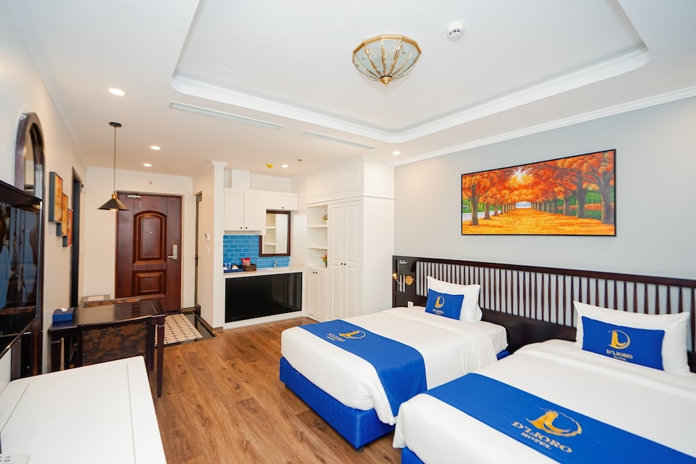 Senior Double or Twin Room - Photo 1
