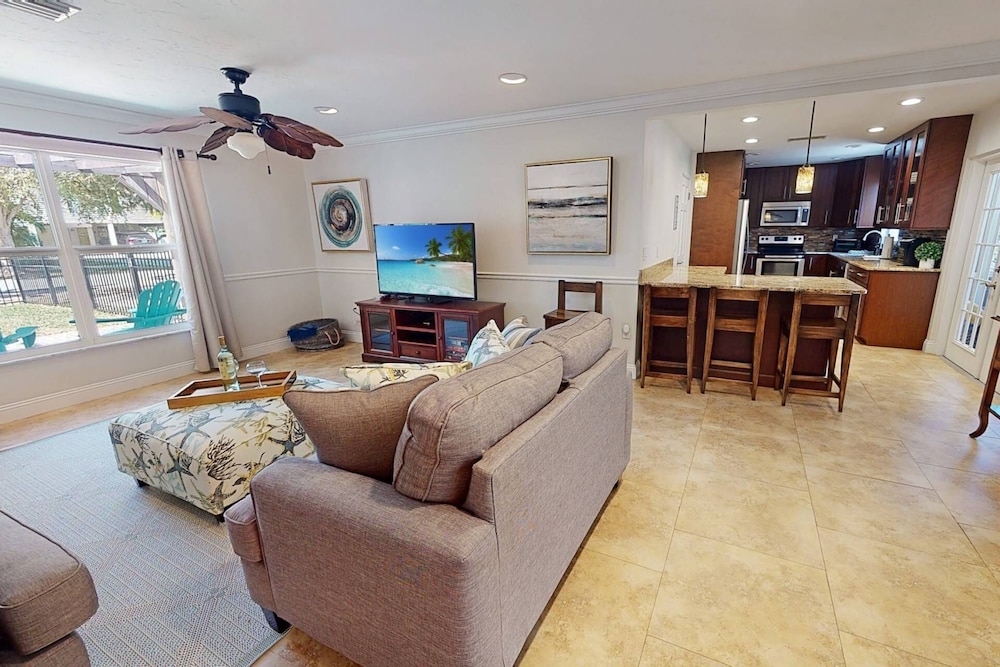 House (Avenida Sanctuary) photo 2