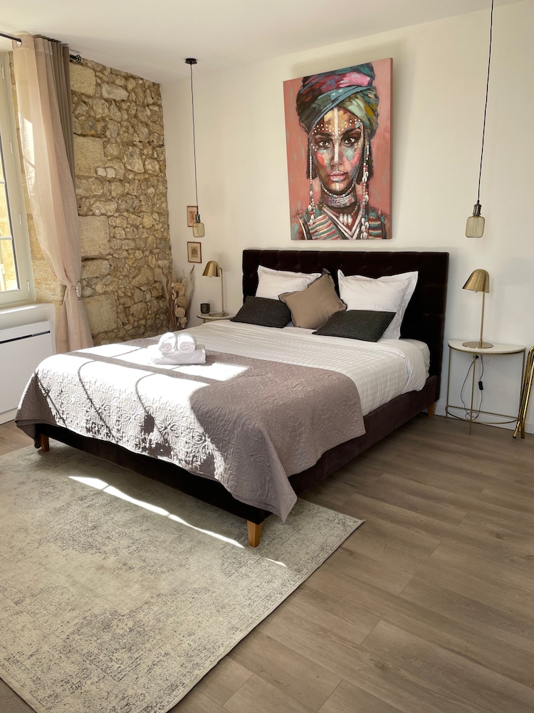 CHAMBRE FLEURIE photo 1