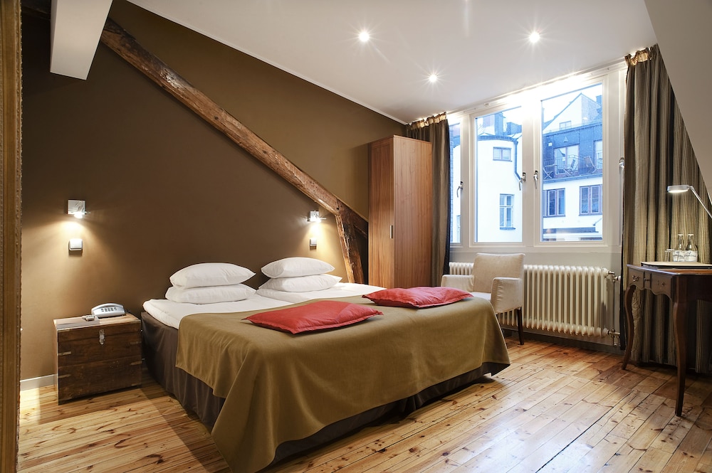 Superior Double or Twin Room - Photo 4
