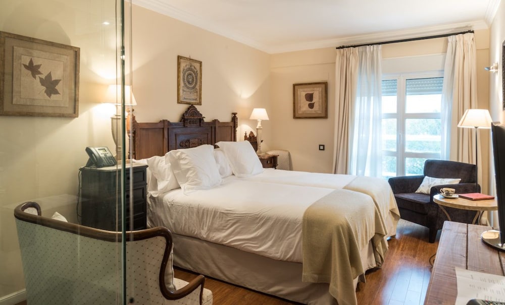 Superior Double Room, Vineyard View - Photo 2