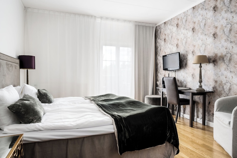 Double or Twin Room photo 1