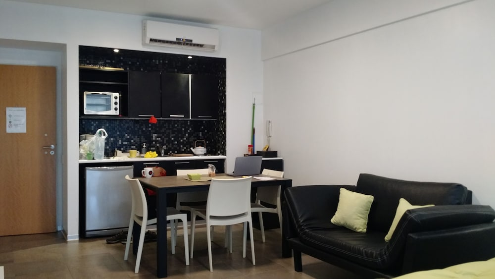 Design Studio Suite, 2 Bedrooms photo 1