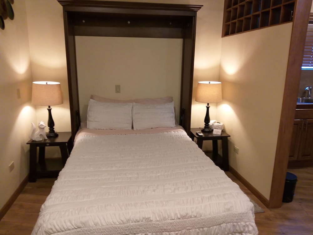Suite #1