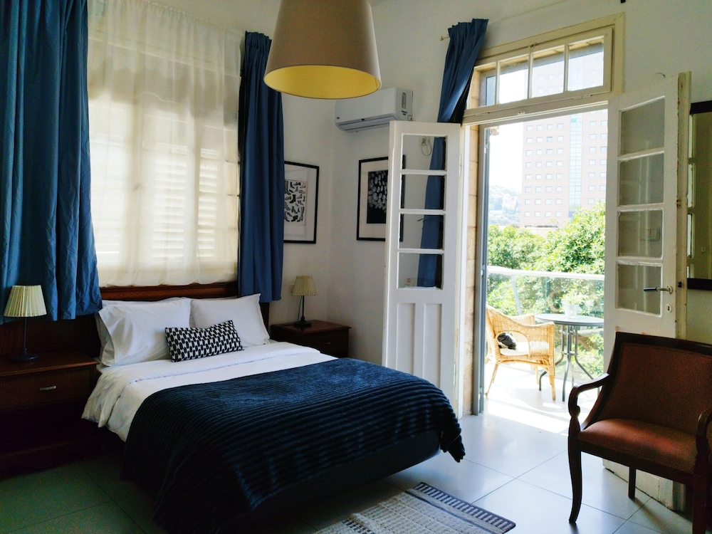 Double Room with Balcony city view photo 1