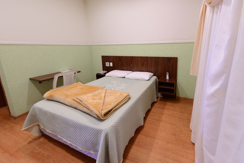 Double or Twin Room photo 2