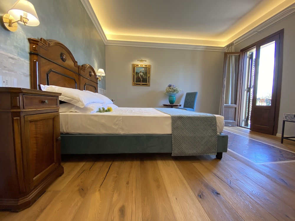 Superior Double or Twin Room, Terrace photo 3