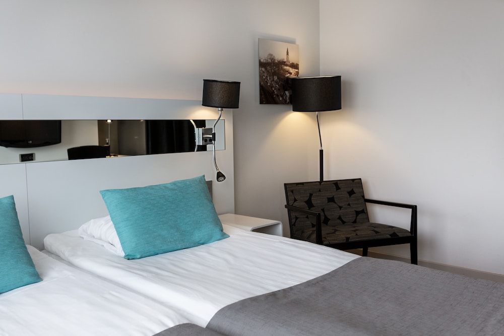 Twin Room - Photo 4
