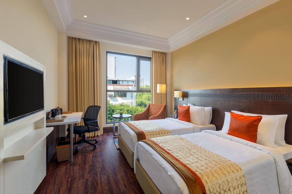 LUXE TWIN ROOM