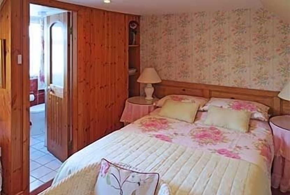 Double Single Ensuite photo 3