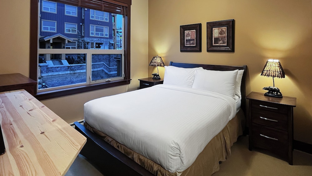 Stonegate Resort C403 | 3BR photo 2