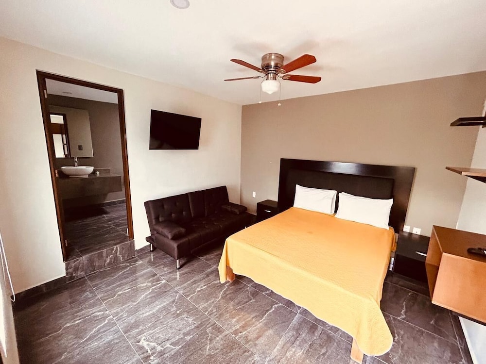 Standard Room photo 3