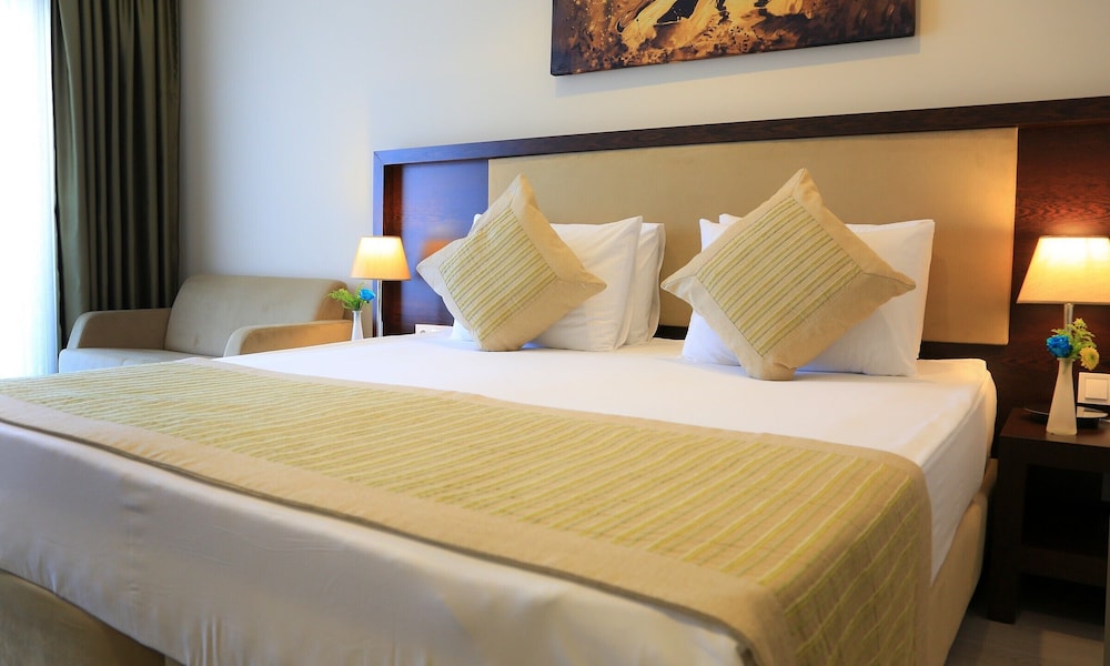 Standard Double or Twin Room, 1 Double Bed, City View