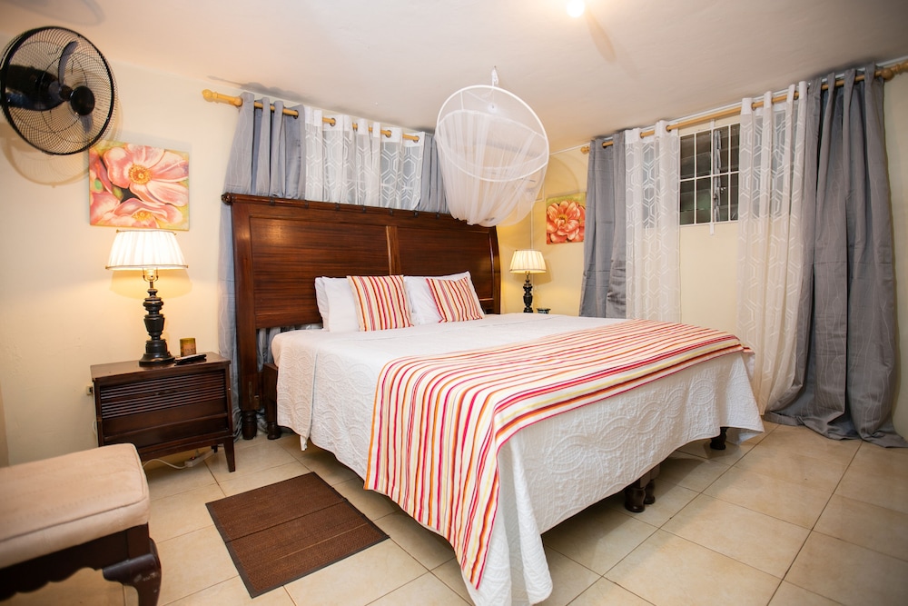 Superior Suite, 1 Bedroom, Kitchen, Garden View photo 1