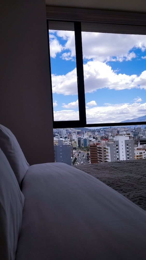 Luxury Suite, 1 Bedroom, Pool Access