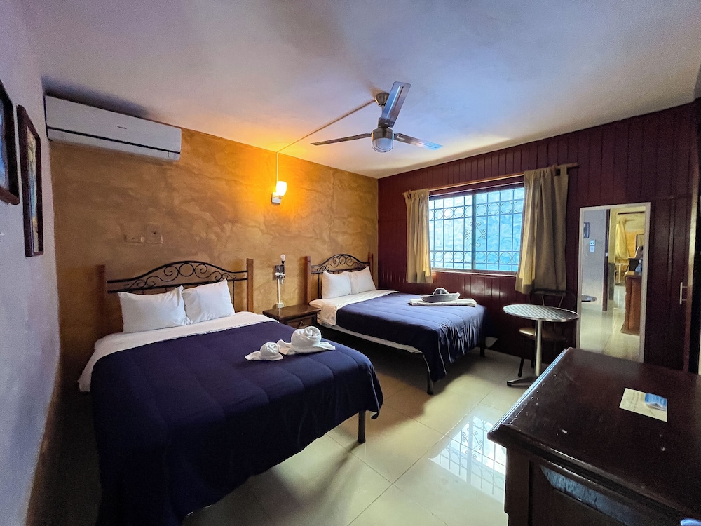 Standard Double Room, 2 Queen Beds