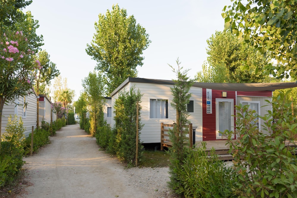 Comfort Mobile Home, 3 Bedrooms (6 pers) photo 3