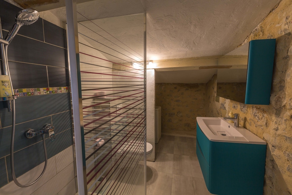 Premium Apartment, 1 Bedroom, Kitchenette, Pool View photo 2