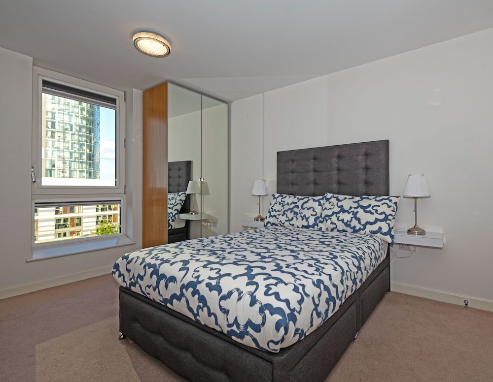 Family Apartment photo 2