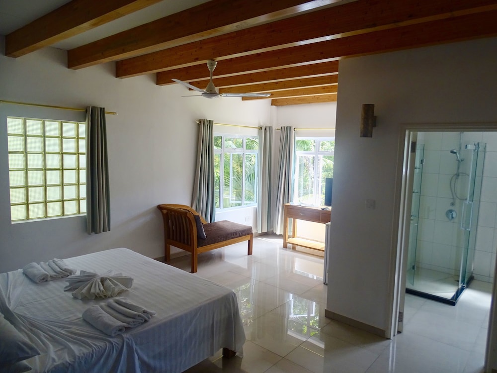 Superior Double Room, Garden View