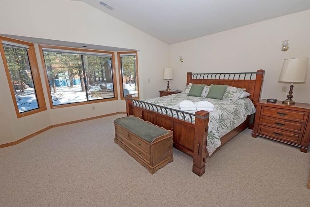 House, 4 Bedrooms