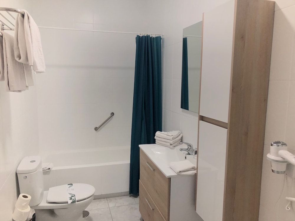 Apartment, 1 Bedroom, Partial Ocean View photo 2