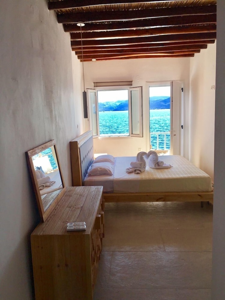 House, 1 Bedroom