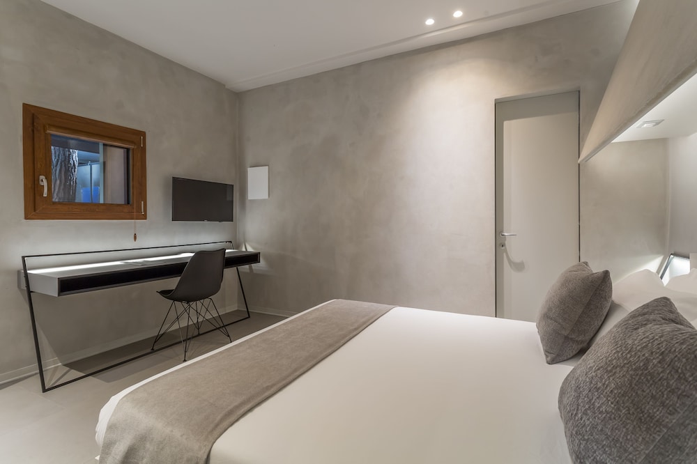 Double or Twin Room, Garden View photo 2