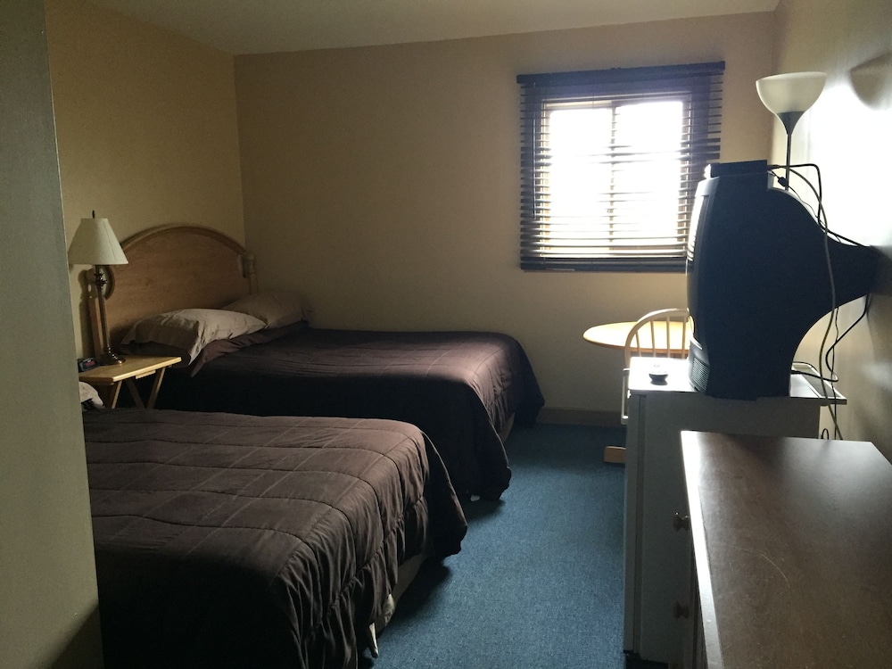 Standard Room, 2 Double Beds photo 2