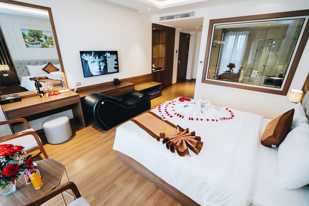 Executive King Room - Photo 3