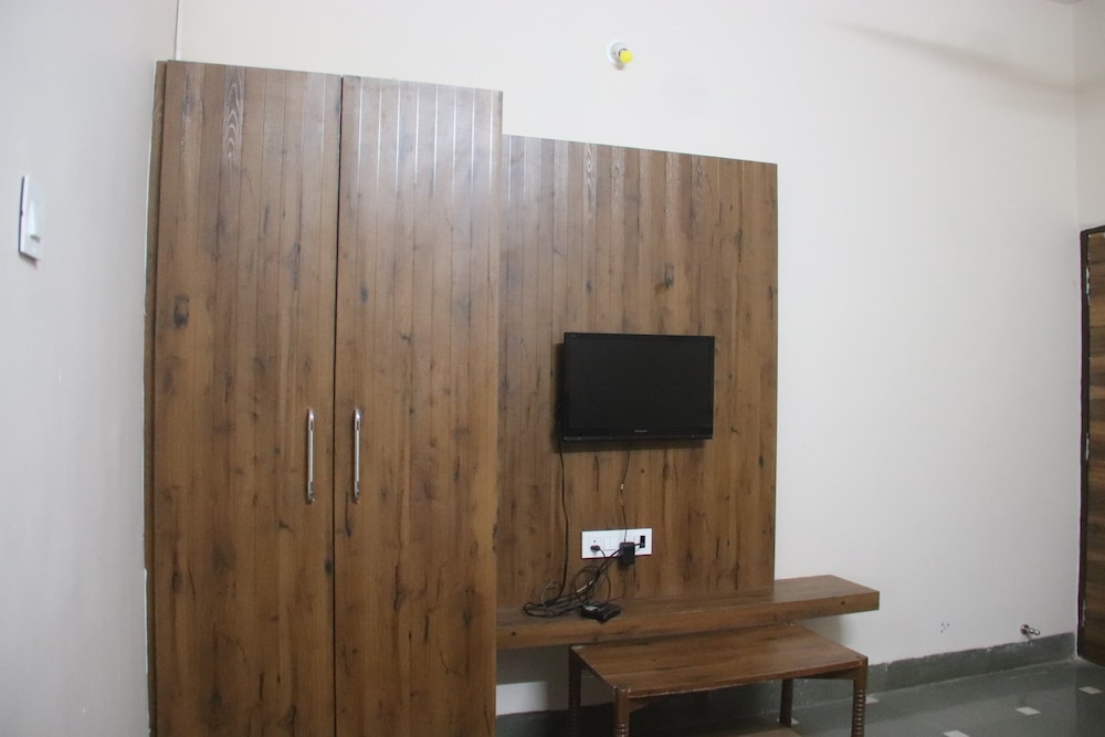 Presidential Room