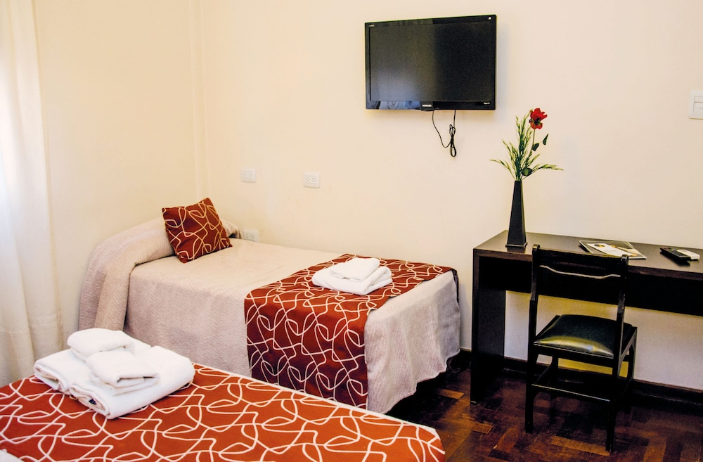 Superior Triple Room photo 2