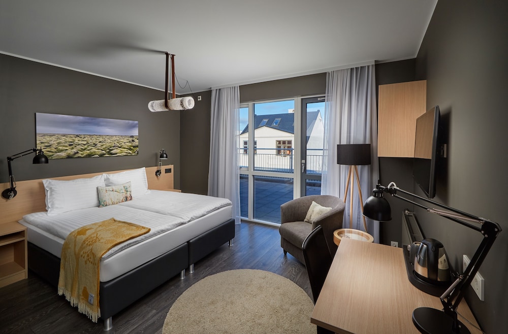 King Deluxe Room with Balcony