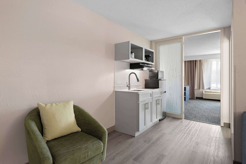 Suite, 1 King Bed with Sofa bed, Non Smoking (Upgrade) - Photo 1